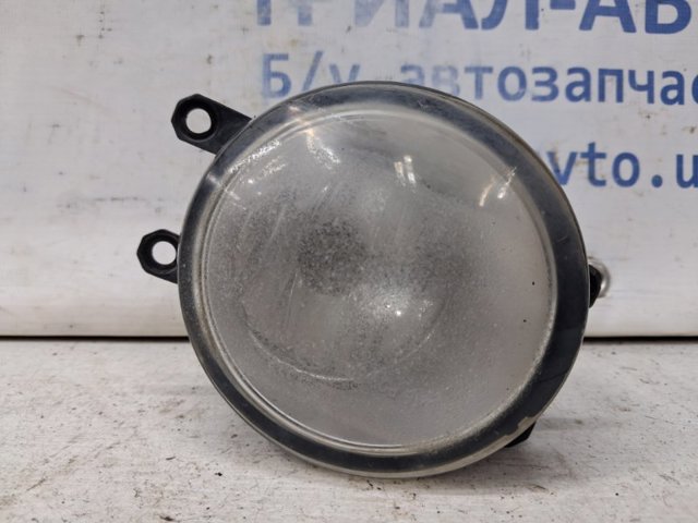 Туманка ліва Toyota Corolla