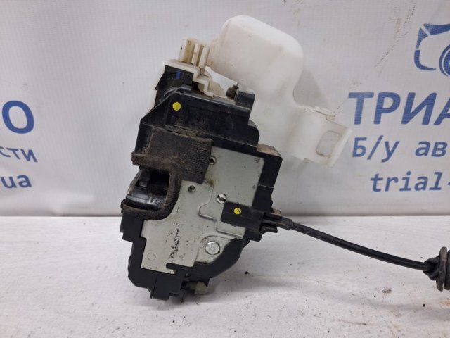 Замок дверей водія 813101H000 HYUNDAI