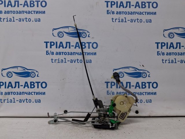 Внутрішній дверний замок 813203E010 HYUNDAI