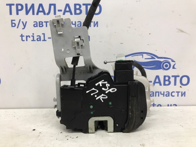 Внутрішній дверний замок 813203U020 HYUNDAI