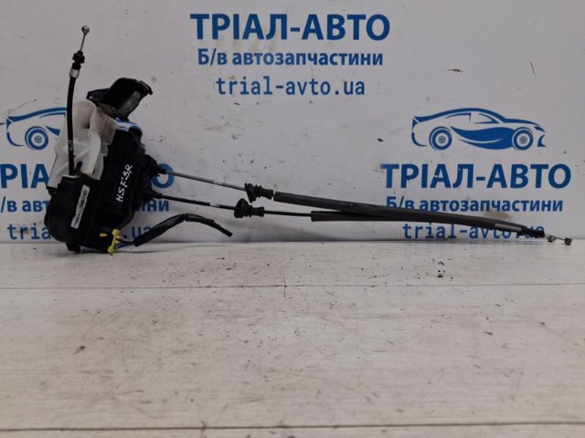 Замок задньої дверї, правої 814202B010 HYUNDAI