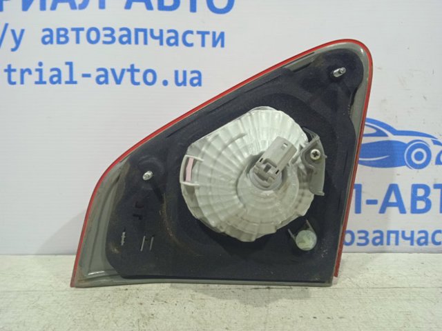 Ліхтар задній правий, внутрішній 8158112110 TOYOTA