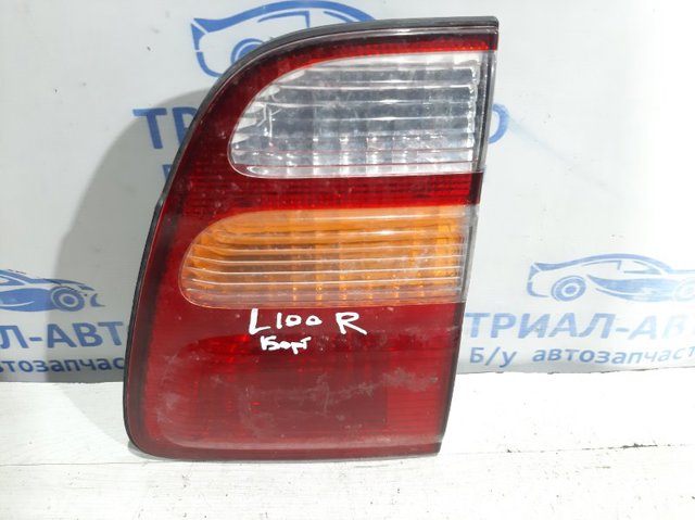 Ліхтар задній правий, внутрішній 8158160141 TOYOTA