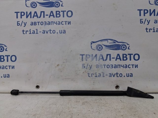 Амортизатор кришки багажника 8185079J00 SUZUKI