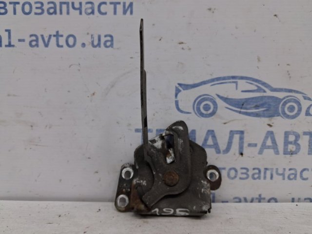 Замок капота 8211065J01 SUZUKI