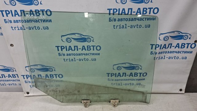 Скло заднє праве 823000026R RENAULT