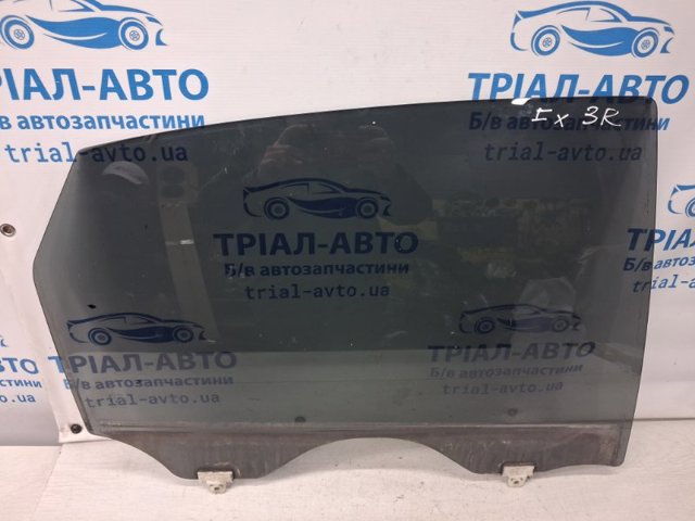 Скло заднє праве 82300CG000 NISSAN