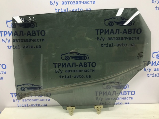 Скло заднє ліве 823014ET0A NISSAN