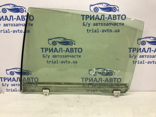 Скло задніх дверей, лівих 823014GA0A NISSAN