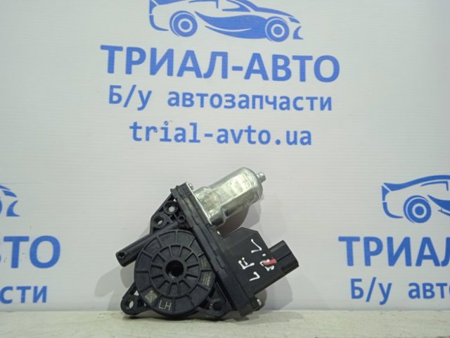 Мотор склопідйомника водійських дверей 82450C1010 HYUNDAI
