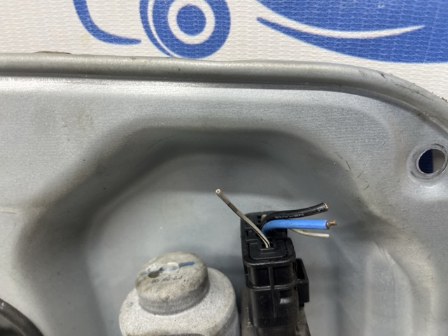 Механізм стеклопідйомника дверей передніх, лівих 824713K002 HYUNDAI