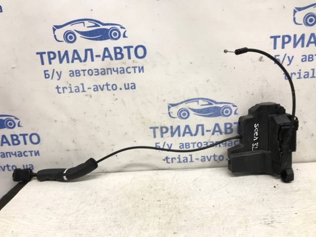 Замок задньої двері, лівої 825030004R RENAULT