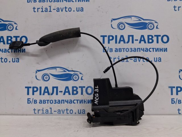 Замок задньої двері, лівої 825035901R RENAULT