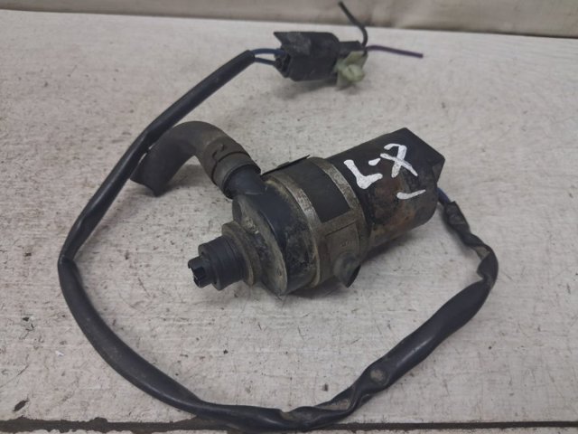 Насос омивача фар 8264A081 MITSUBISHI