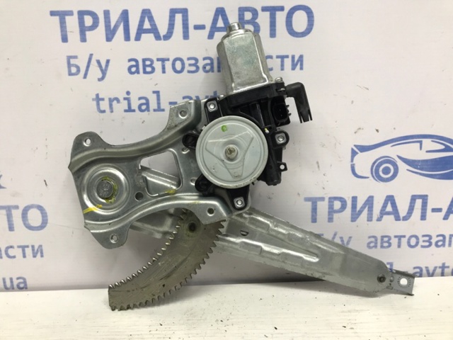 Механізм стеклопод'емника двері задньої, правої 82720EE00B NISSAN