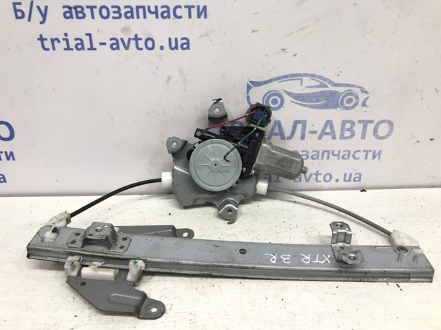 Механізм стеклопод'емника двері задньої, правої 82720JG00A NISSAN