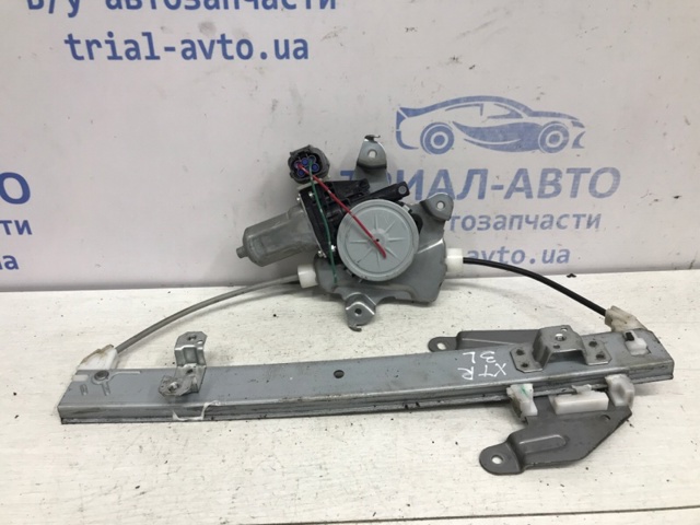 Склопідйомник задніх лівих дверей 82721JG00A NISSAN
