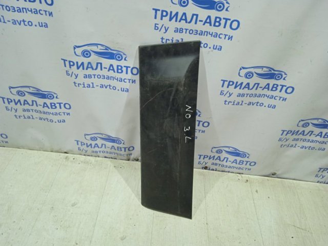 Молдинг задніх лівих дверей 82871JD00A NISSAN