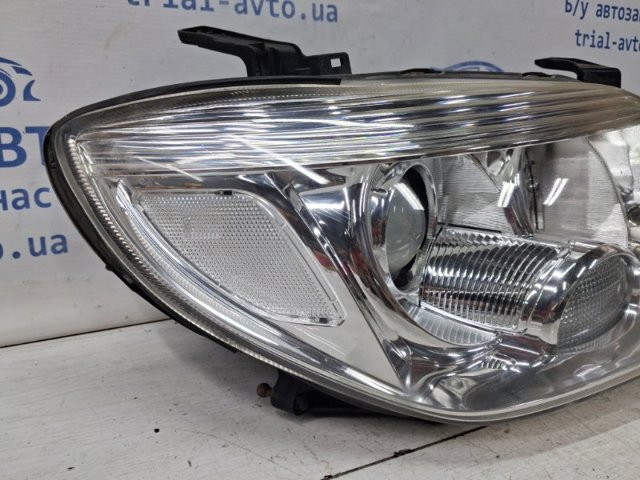 Фара комбінована, передня 8301A170 MITSUBISHI