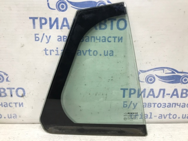Скло багажника, ліве 833070008R RENAULT