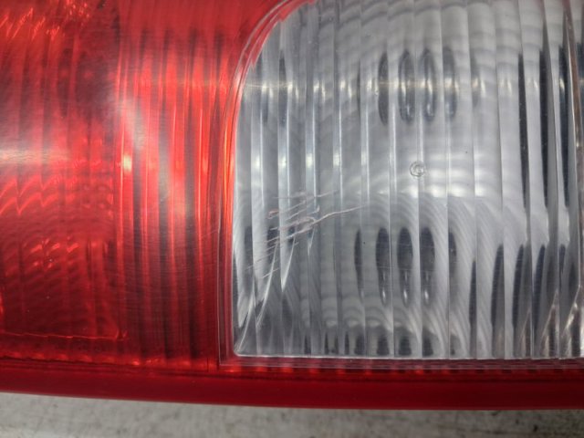 Ліхтар задній лівий 8330A327 MITSUBISHI