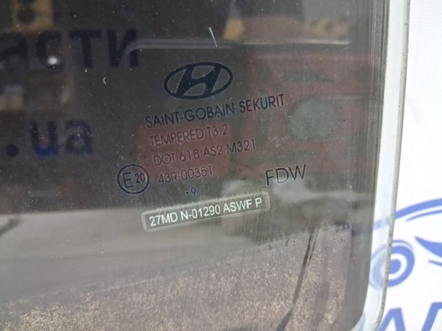 Скло заднє ліве 834112L210 HYUNDAI