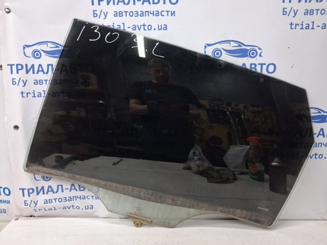 Скло заднє ліве 834112L210 HYUNDAI