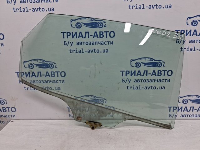 Вікно задніх дверей 83420A2000 HYUNDAI