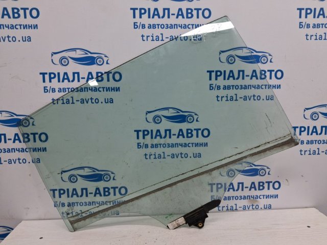 Скло задньої двері правої 83420F1000 HYUNDAI