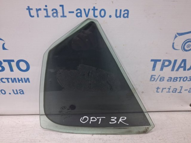 Кватирка двері трикутник, задня, права 834272T010 HYUNDAI