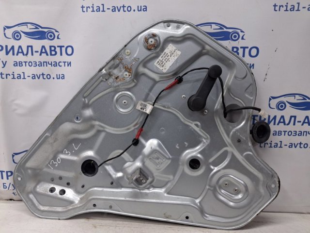 Склопідйомник задніх лівих дверей 834712R200 HYUNDAI