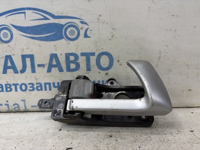 Ручка задніх дверей, внутрішня, права 836202B010J4 HYUNDAI