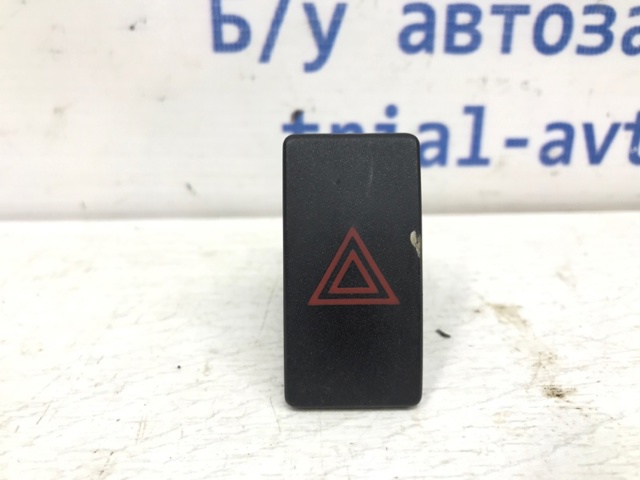 Кнопка аварійної сигналізації 8433205060 TOYOTA