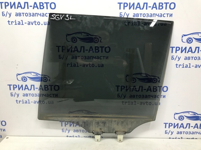 Скло задньої двері лівої 8450465J20 SUZUKI