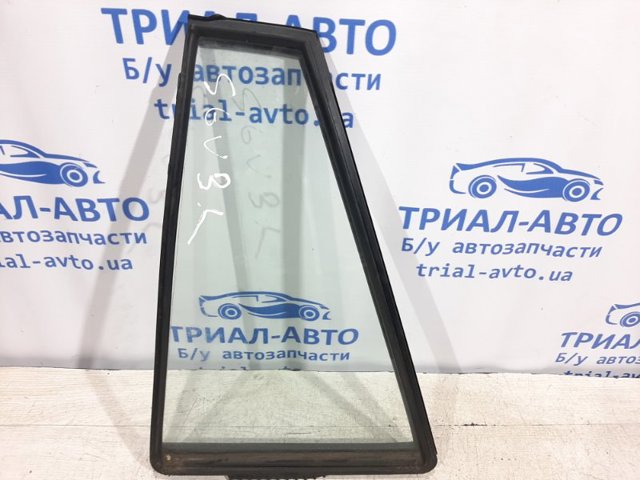 Кватирка дверей трикутник, задньої, лівої 8455665J20 SUZUKI