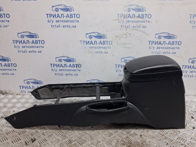 Консоль панелі приладів 846113E001CY HYUNDAI