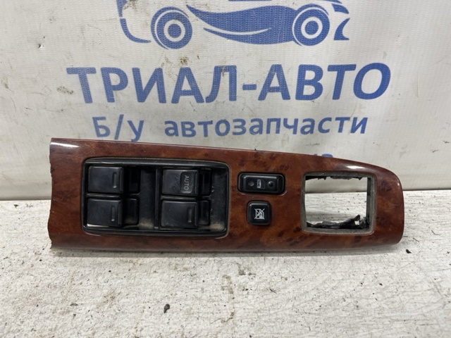 Кнопковий блок керування склопідіймачами передній лівий 8482033180 TOYOTA