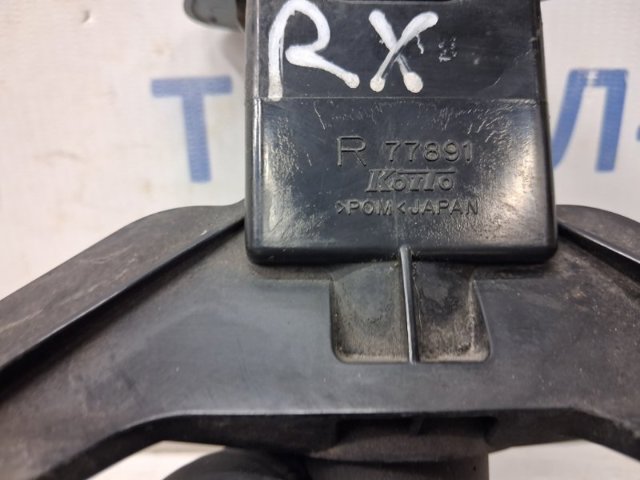 Сопло омивача фари передньої, правої 8520748011 TOYOTA
