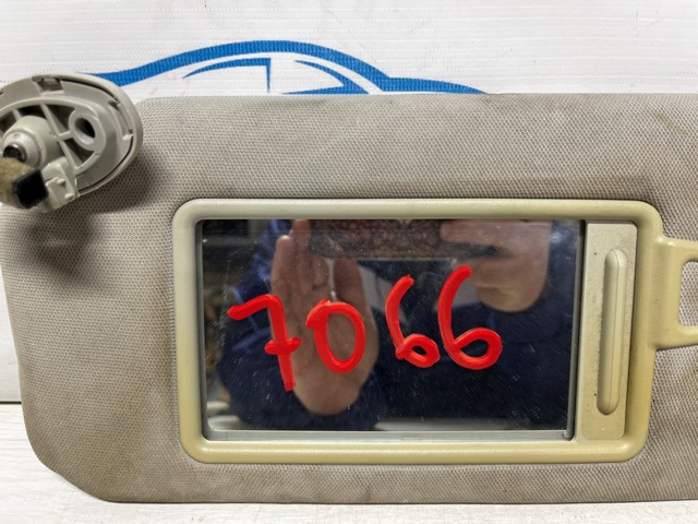 Козирок сонцезахисний автомобіля 85210C6010BGA HYUNDAI