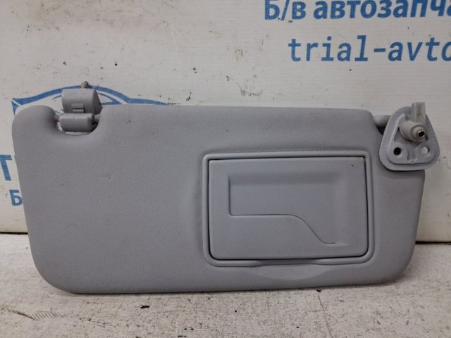 Козирок сонцезахисний автомобіля 852201G203LX HYUNDAI