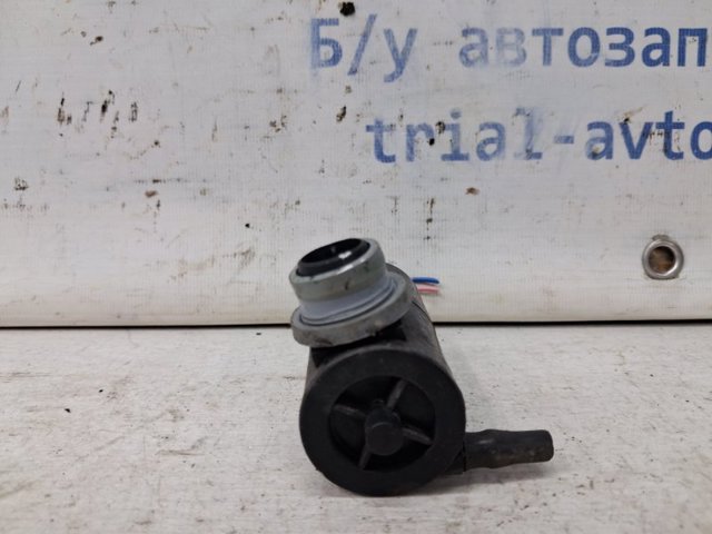 Насос омивача скла переднього 8533002030 TOYOTA