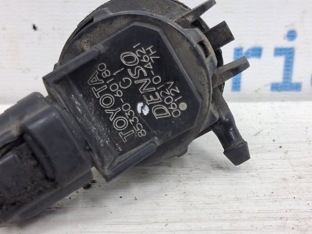 Насос омивача скла переднього 8533060190 TOYOTA