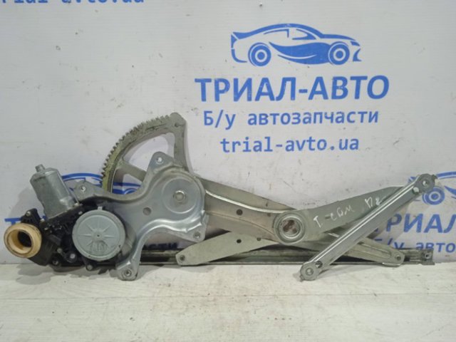 Моторчик склопідйомника двері задніх, правих 857200K010 TOYOTA