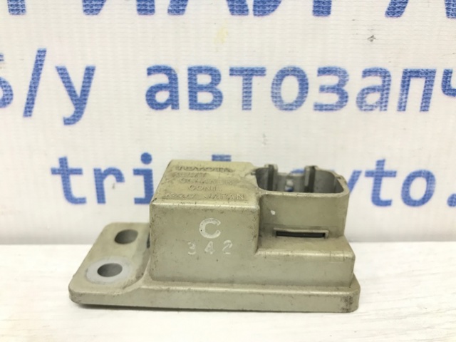 Реле склоочисника 8594248010 TOYOTA