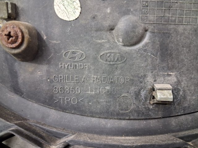 Решітка 863501H000 HYUNDAI