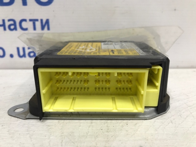Блок управління airbag 8635A282 MITSUBISHI