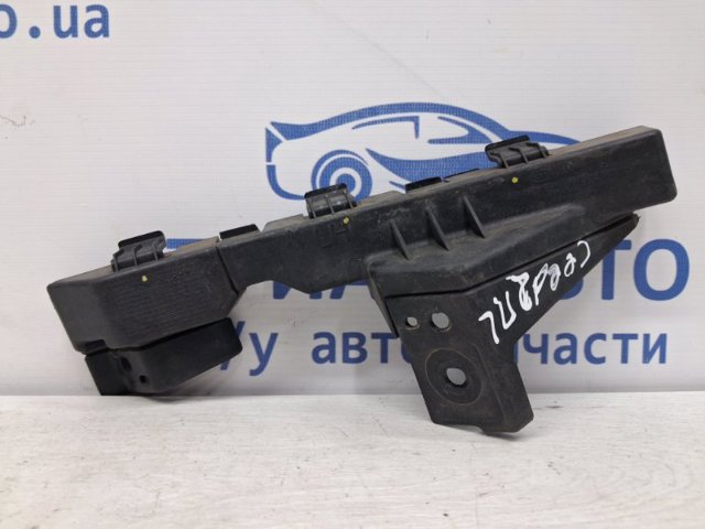 Напрямна переднього бампера, ліва 86517A2000 HYUNDAI