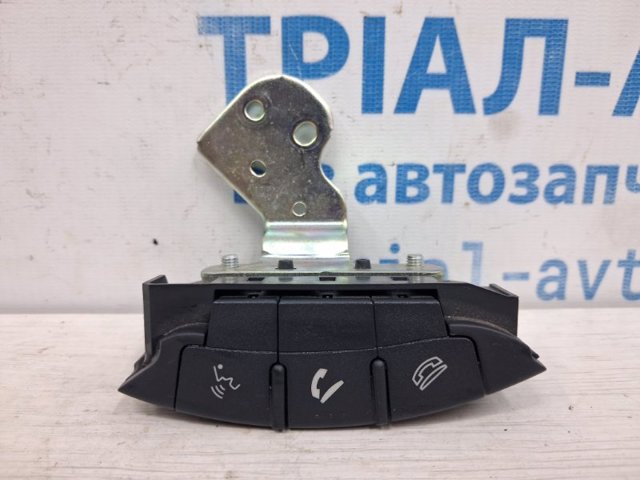 Перемикач підрульовий, керування аудіо системою 8750A021 MITSUBISHI