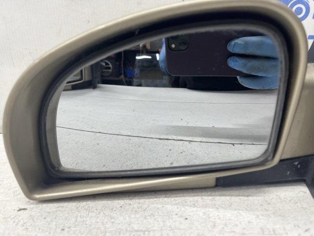 Бічне дзеркало заднього виду в зборі 876101C310 HYUNDAI