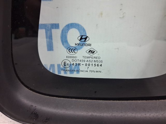 Скло багажного відсіку, праве 878202E020 HYUNDAI